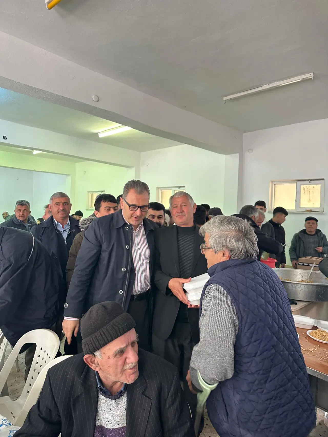 AK Parti Heyeti Köylerde 8