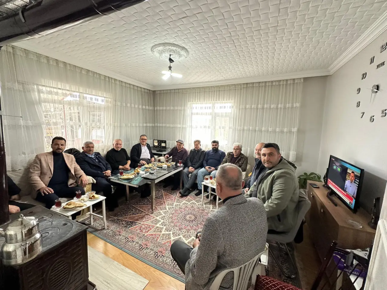 AK Parti Heyeti Köylerde 12