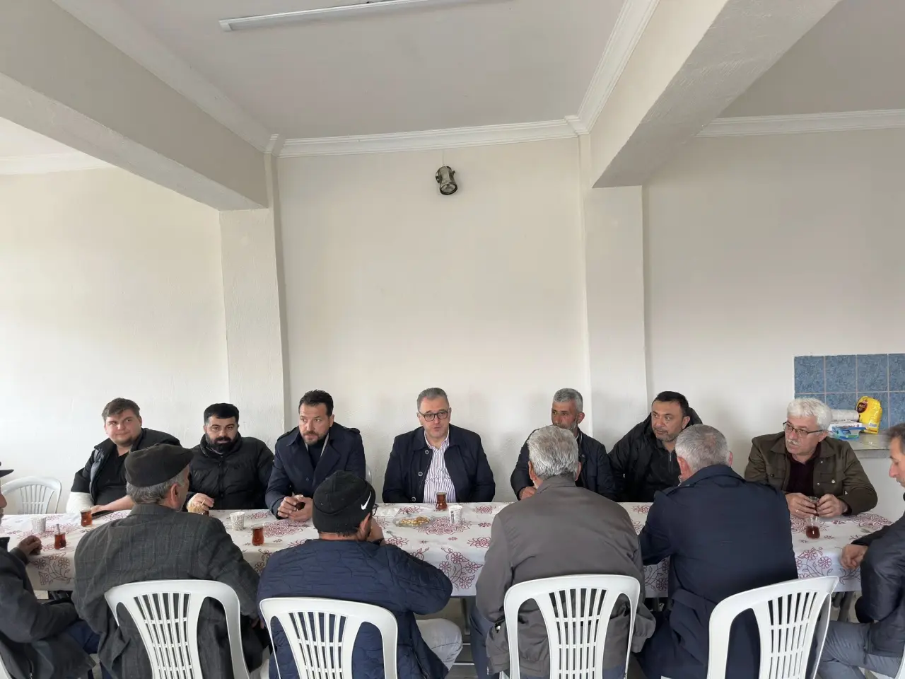 AK Parti Heyeti Köylerde 10