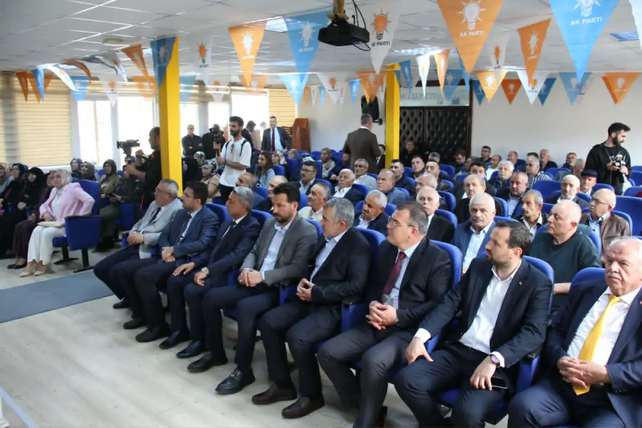 AK Parti MKYK Üyesi Mahir Ünal Amasya’da 1
