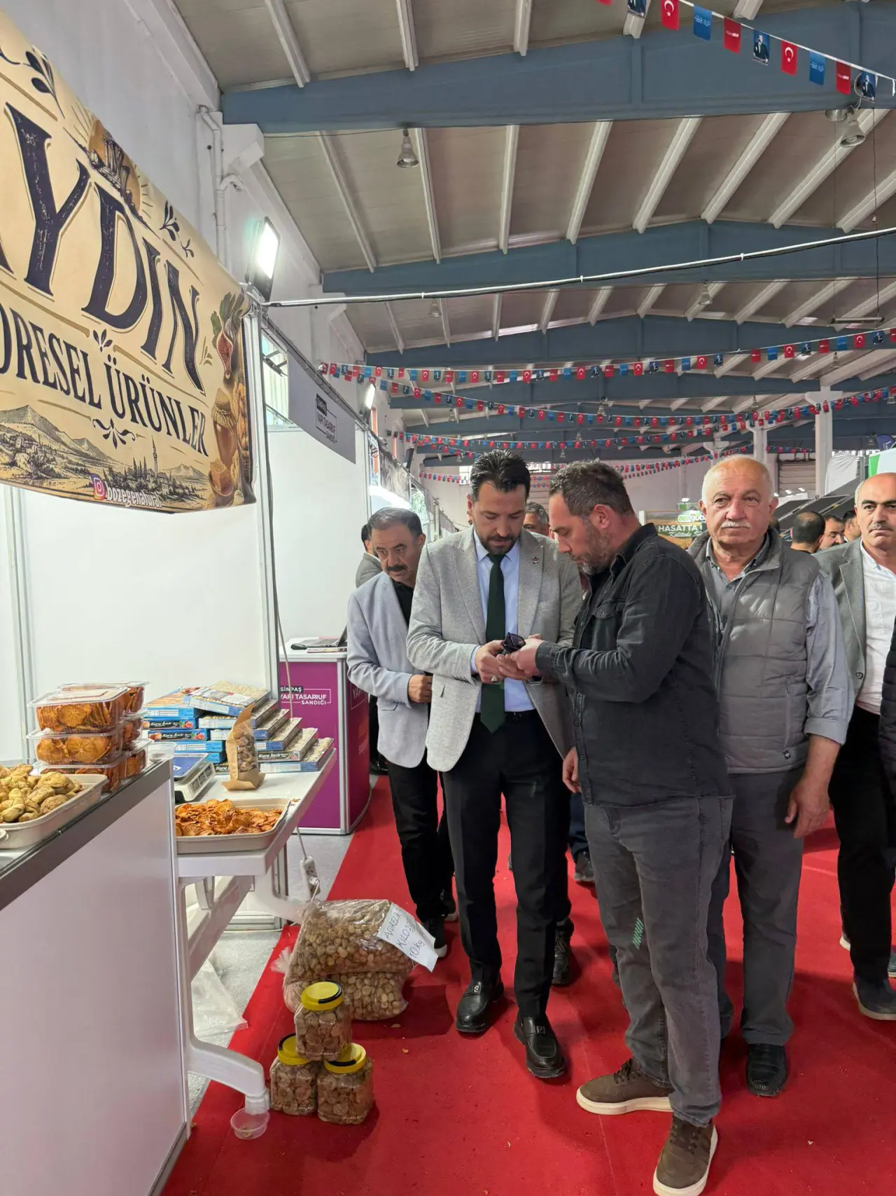 AK Parti Teşkilatı OKAF’ta Tam Kadro Yer Aldı 2