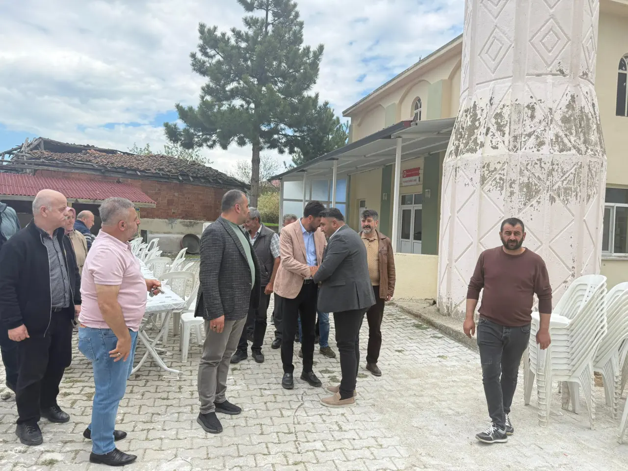 AK Parti Teşkilatından Köylerde Şükür Kurbanında 4