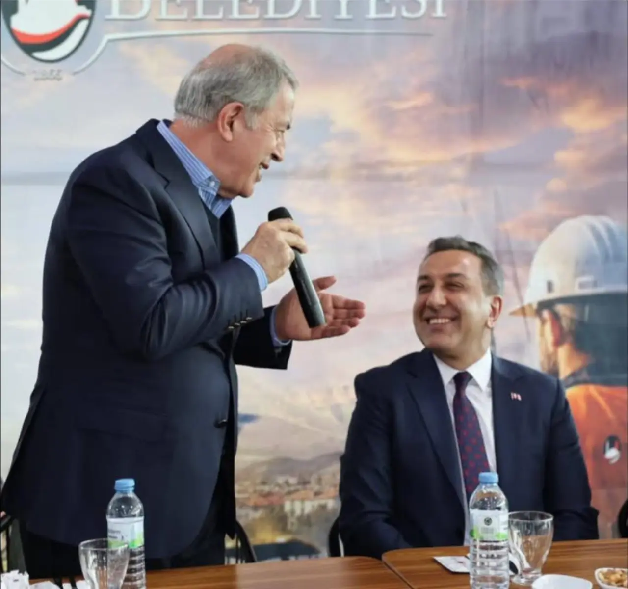 Akar’dan Dere’ye Övgüler 1