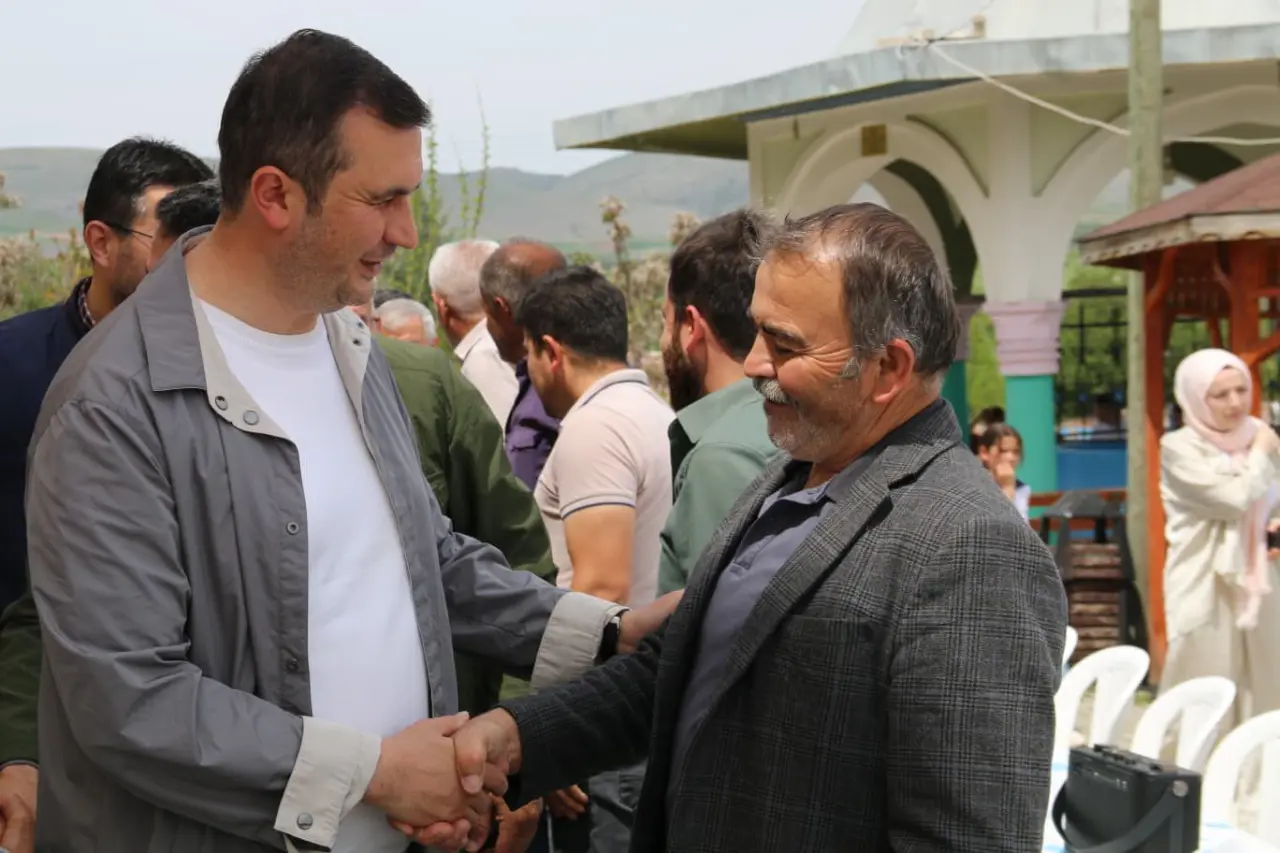 Amasya AK Parti Heyeti Köylerde Vatandaşlarla Bir Araya Geldi 7