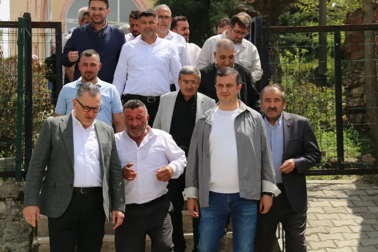 Amasya AK Parti Heyeti Köylerde Vatandaşlarla Bir Araya Geldi 6