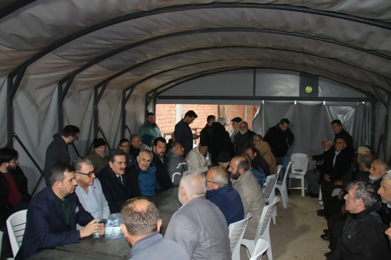 Amasya Ak Parti Heyetinden Taziye Ziyareti 3