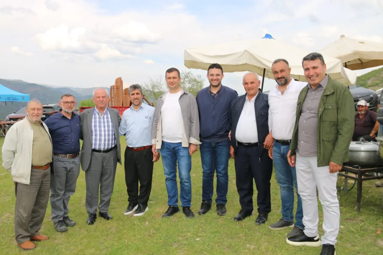 Amasya AK Parti Teşkilatı Vatandaşlarla Bir Araya Geldi 5