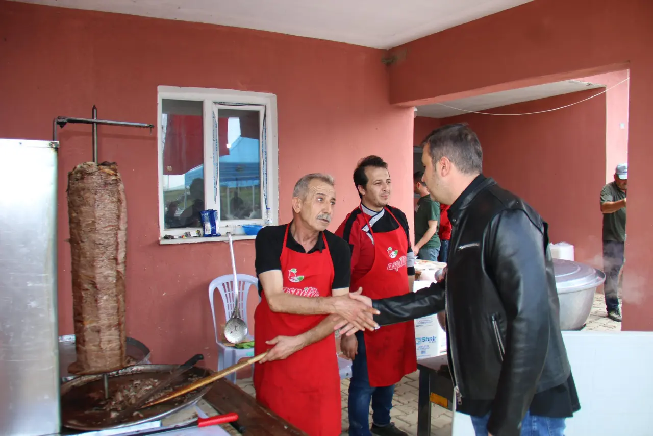 Amasya AK Parti Teşkilatı Vatandaşlarla Bir Araya Geldi 8