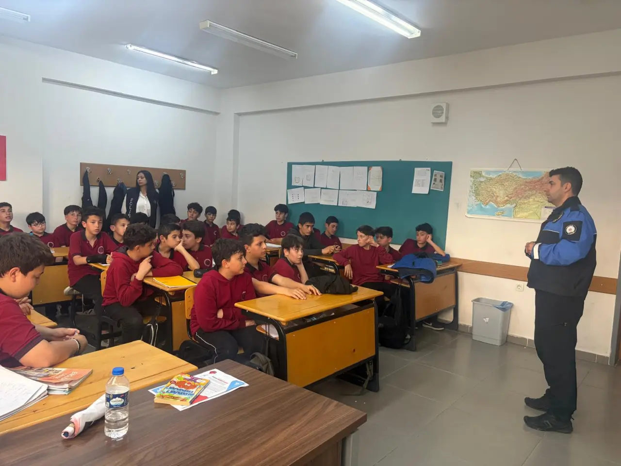 Amasya Polisi Okullarda Alarmda 3
