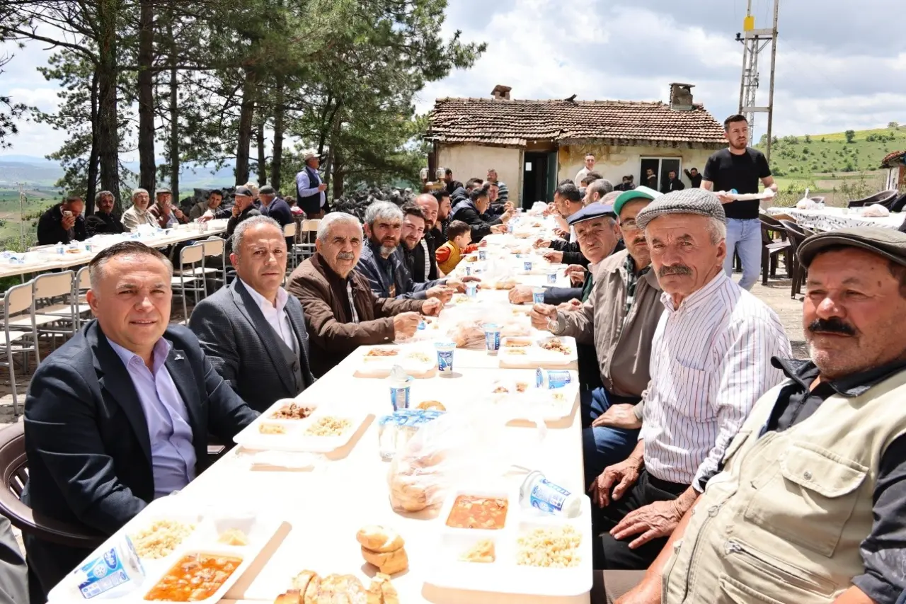 Amasya Protokolü Yağmur Duasında Bir Araya Geldi 2