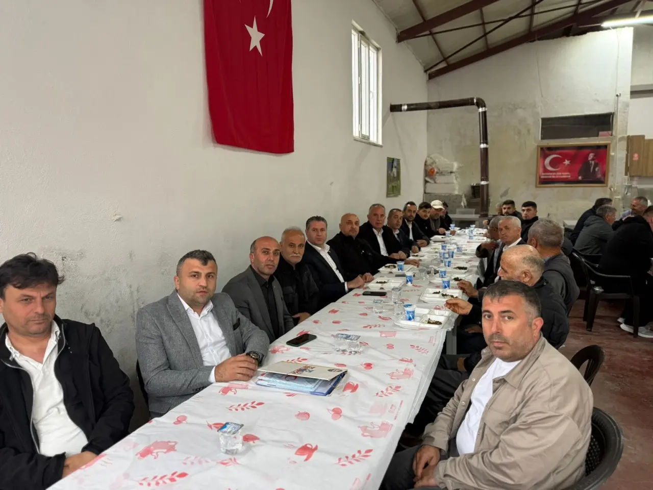 Amasya Vekili Karagöz Taşova’da Vatandaşlarla Buluştu 2