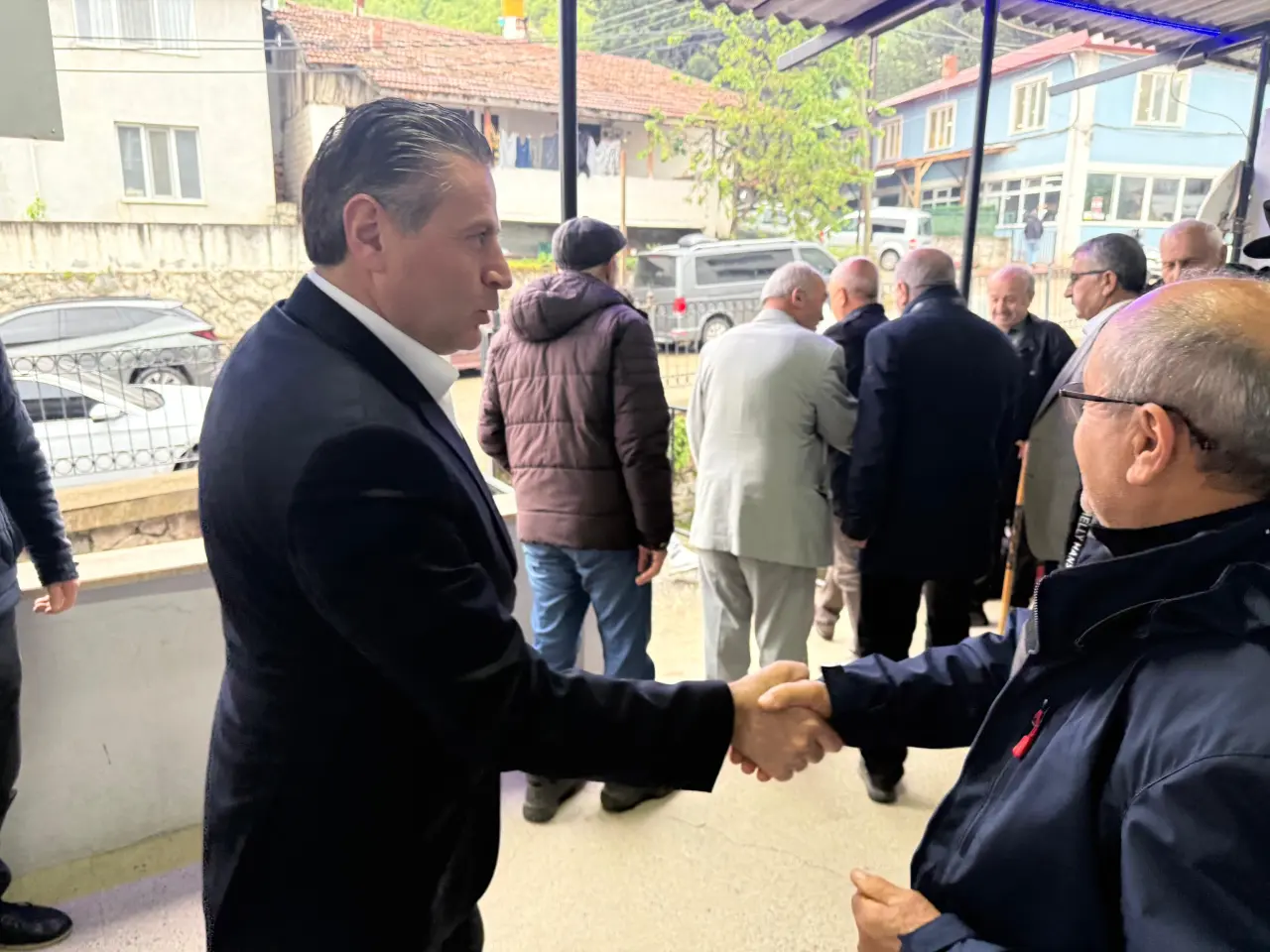 Amasya Vekili Karagöz Taşova’da Vatandaşlarla Buluştu 9