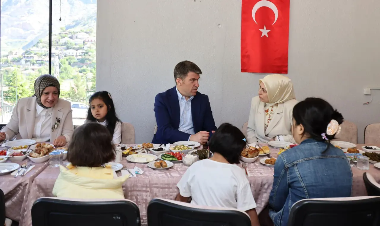 Amasya’da Bayram Sabahı Gönülleri Isıttı 4