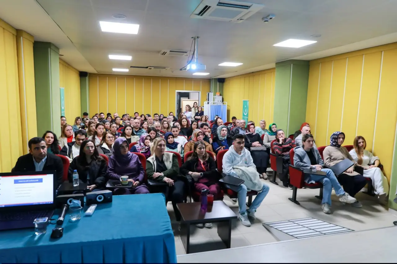 Amasya’da Hekimlere Hukuki Bilgilendirme 3