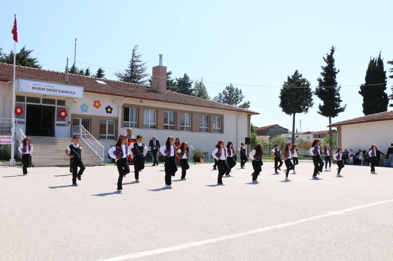 Amasya’da “Maarifin Kalbinde Çocuk Şenliği” Coşkusu 3