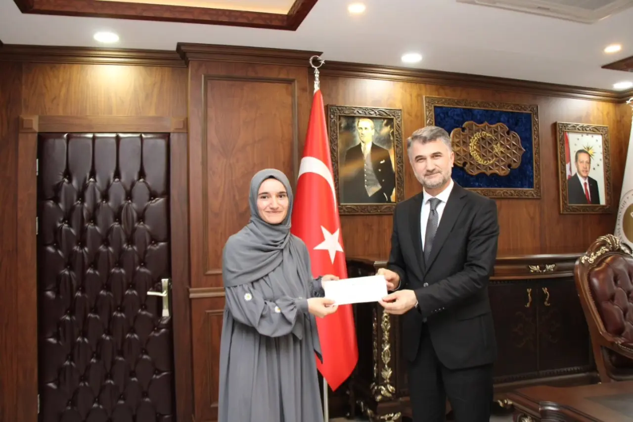 Amasya’da Ödüllü Umre Yarışmasını Kazananlar Belli Oldu 5