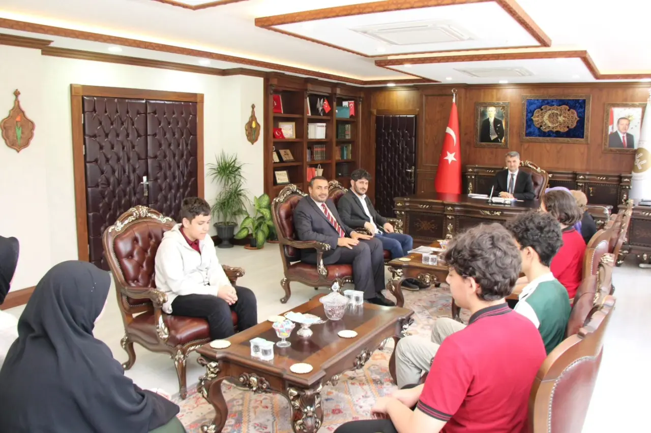 Amasya’da Ödüllü Umre Yarışmasını Kazananlar Belli Oldu 3