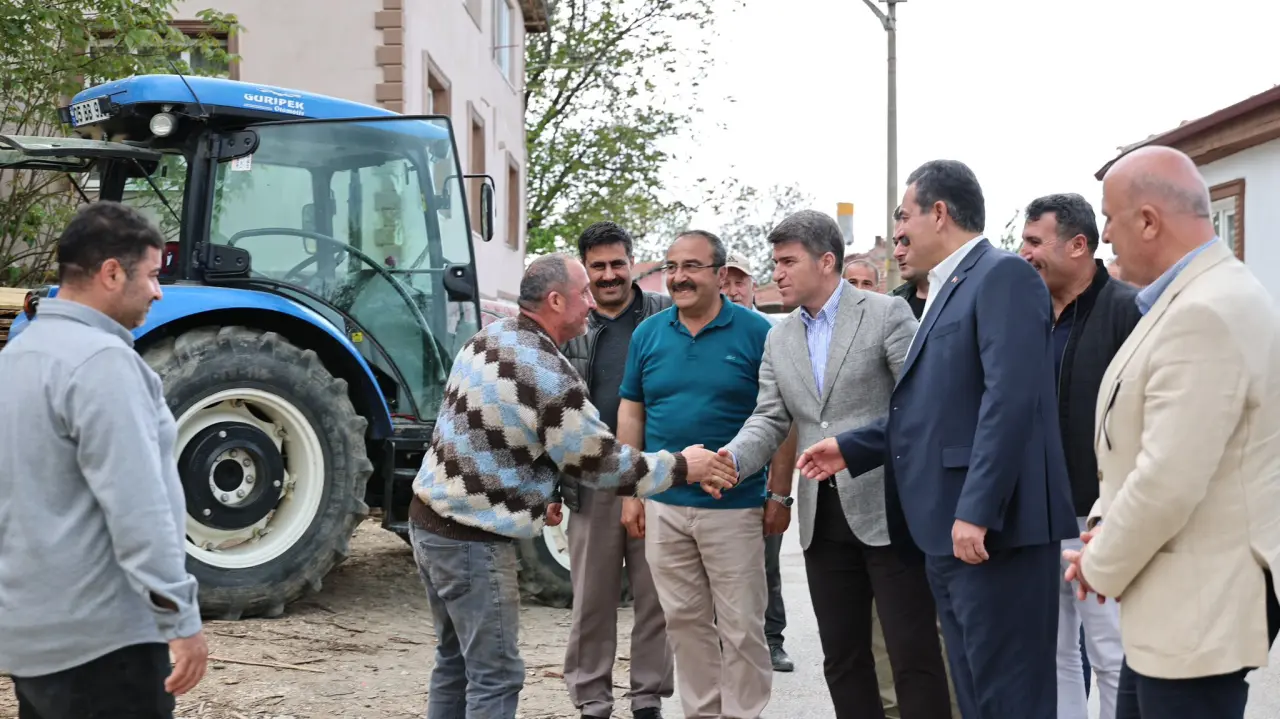 Amasya’da Sulama ve Yol Hamlesi 3