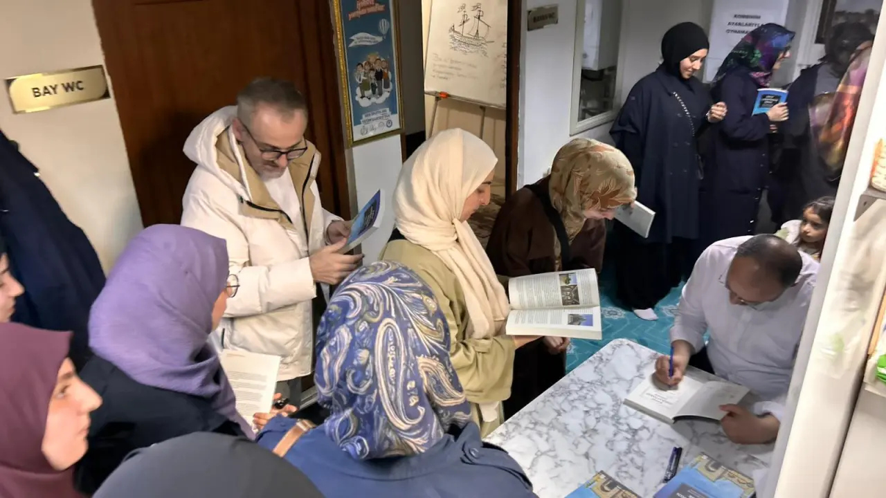 Amasya’da Vicdanları Harekete Geçiren Konferans 3