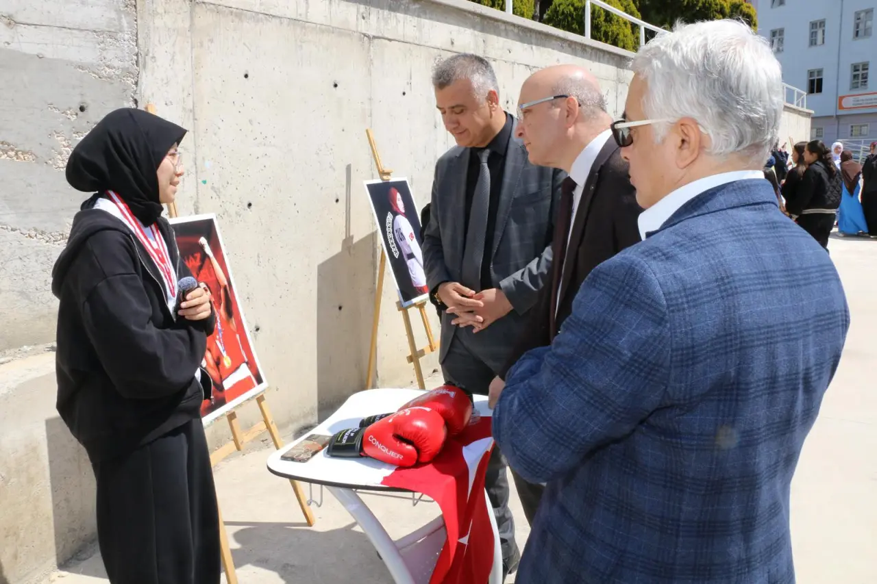Amasya’da Yabancı Dil Festivali Coşkusu 7