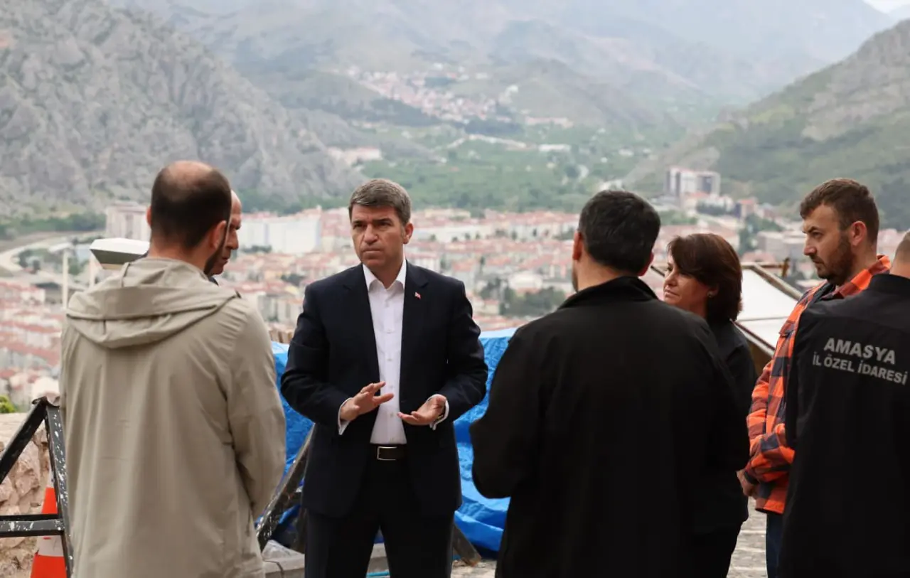 Amasya’nın Tarihi Geceleri Aydınlanacak 1