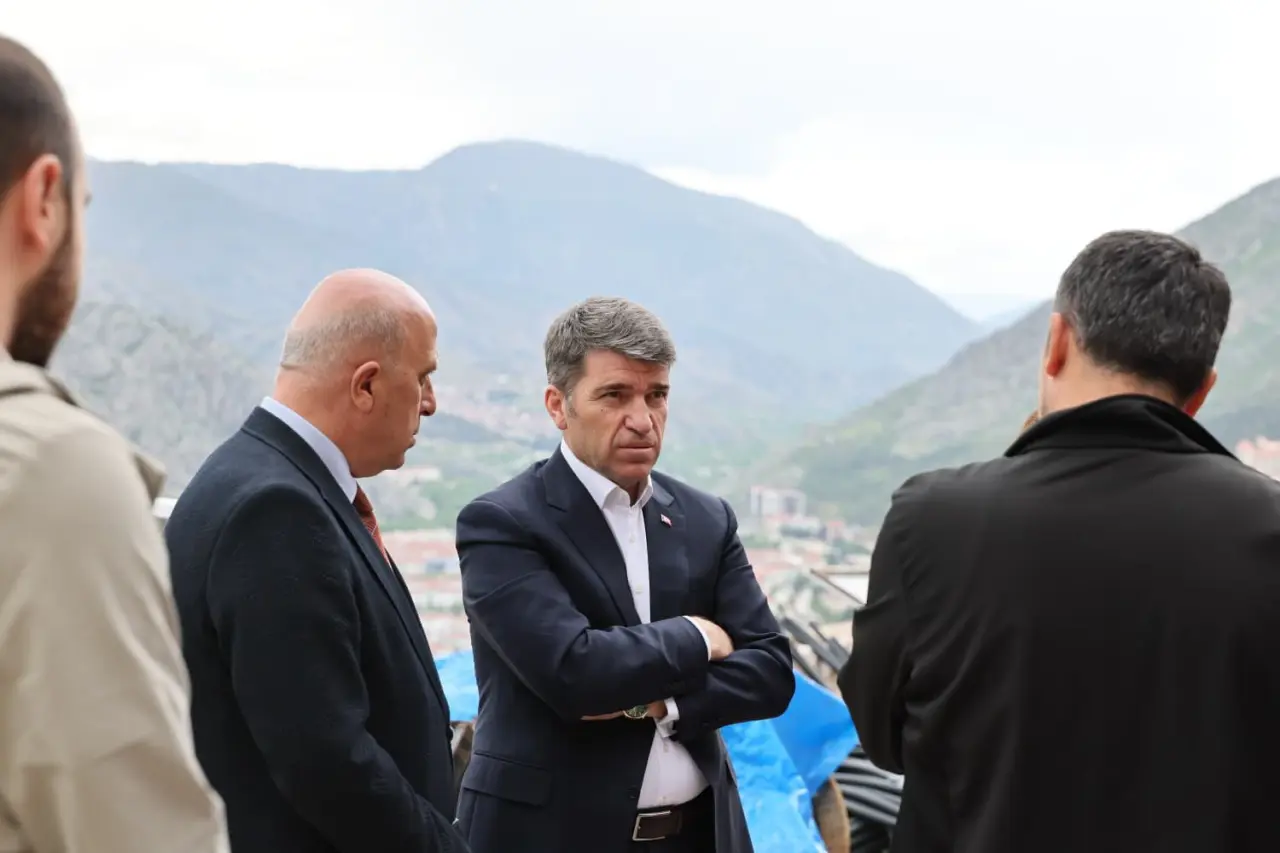Amasya’nın Tarihi Geceleri Aydınlanacak 3