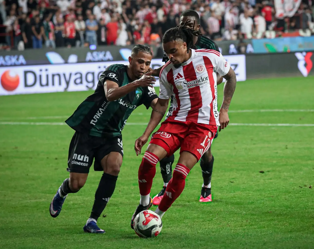 Antalyaspor Süper Lige Veda etti 1