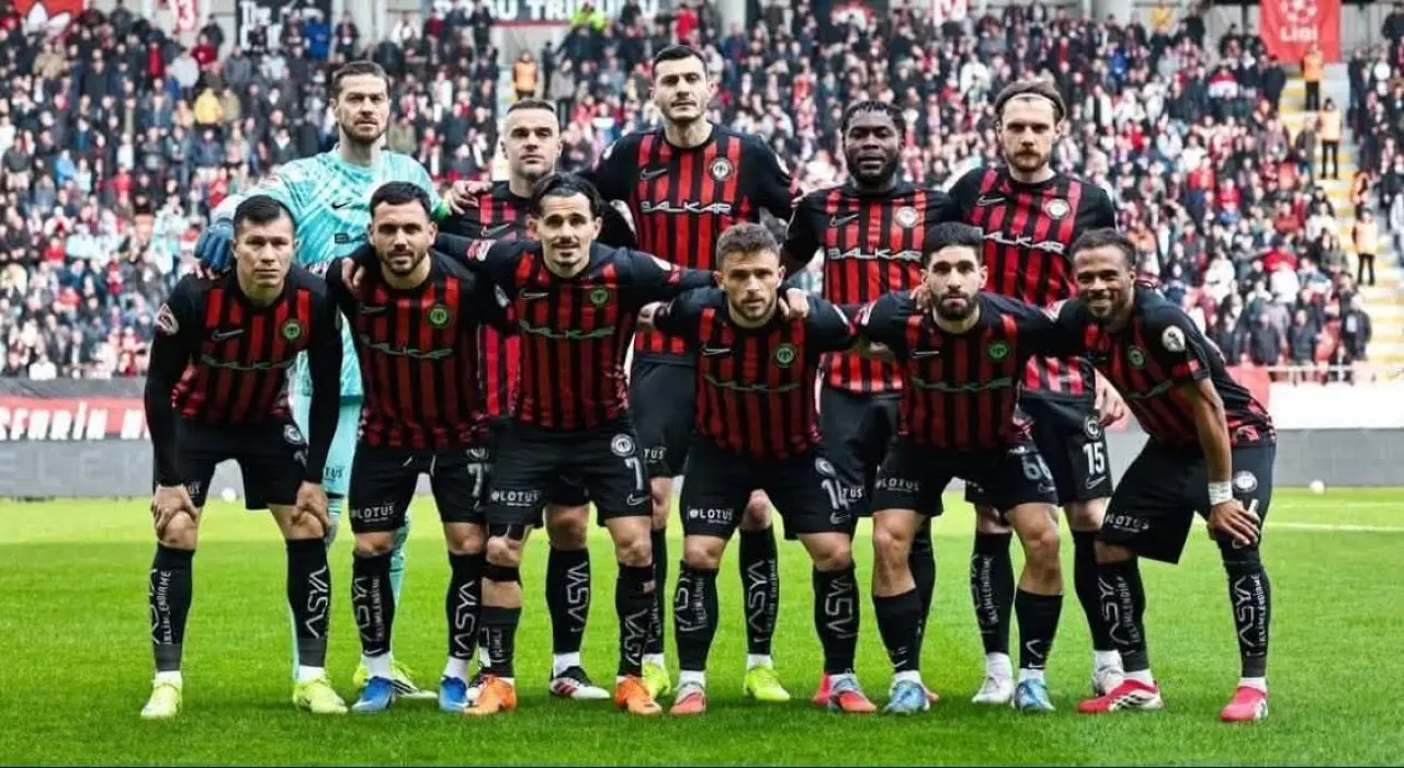 Arca Çorum FK Yarı Finalde 2