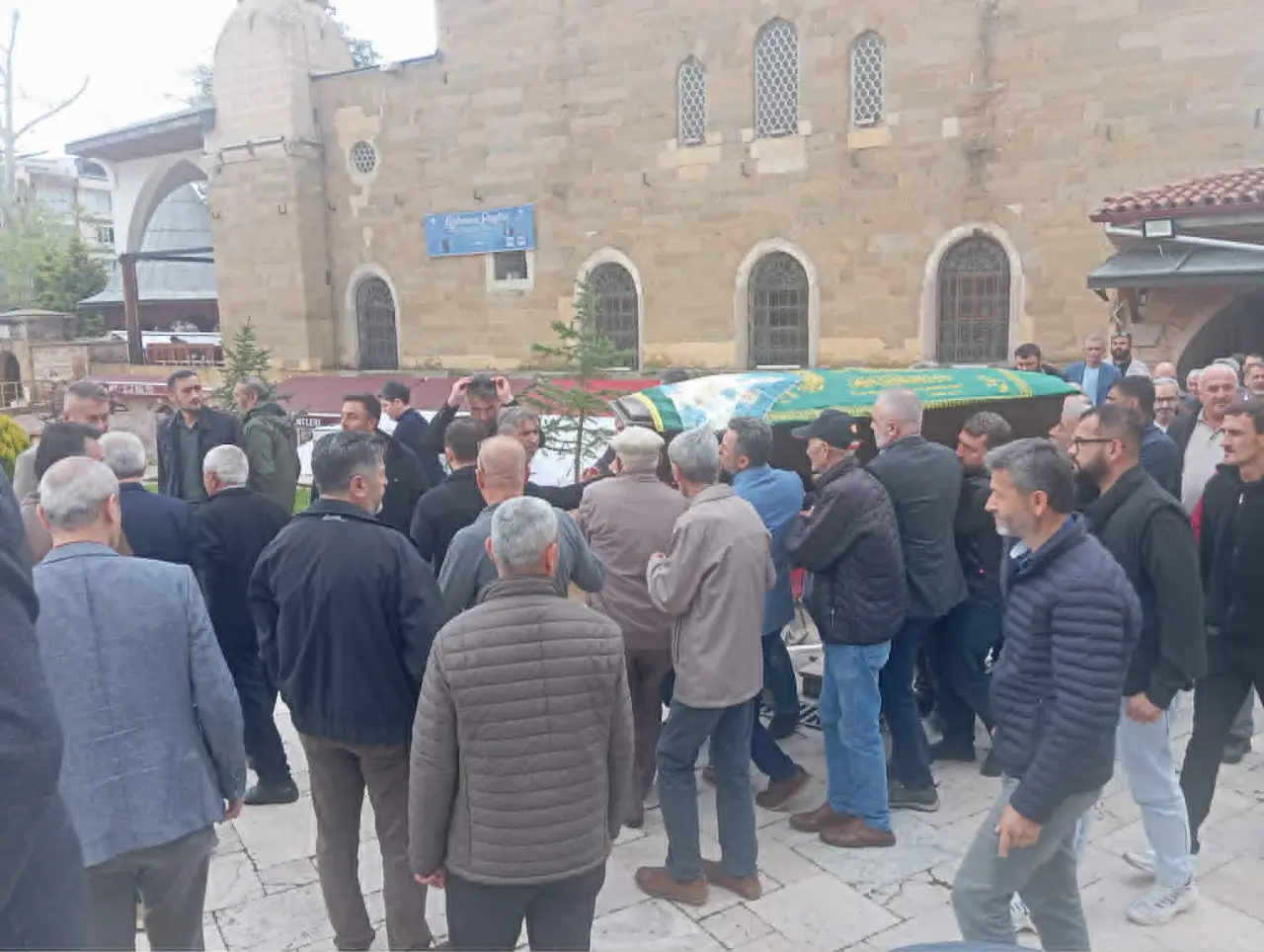 Ayşe Şen Dualarla Son Yolculuğuna Uğurlandı 2