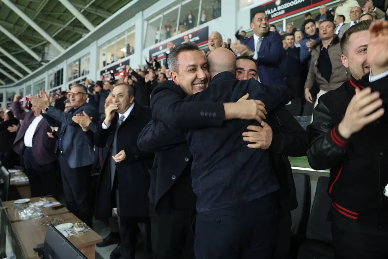 Başkan Dere: “Bu Yolun Sonu Süper Lig” 12