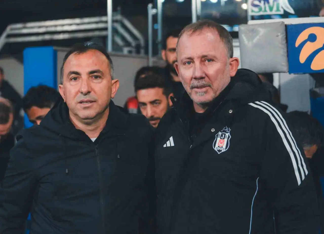 Beşiktaş Sezona 1 Puanla Veda Etti 2