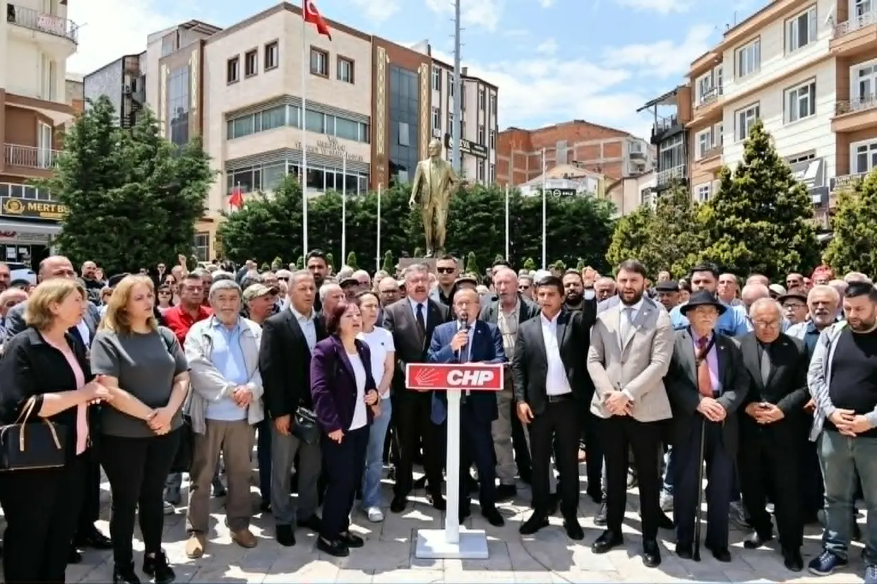 Caba: “Özgür Özel’e Sonuna Kadar Sahip Çıkacağız” 2