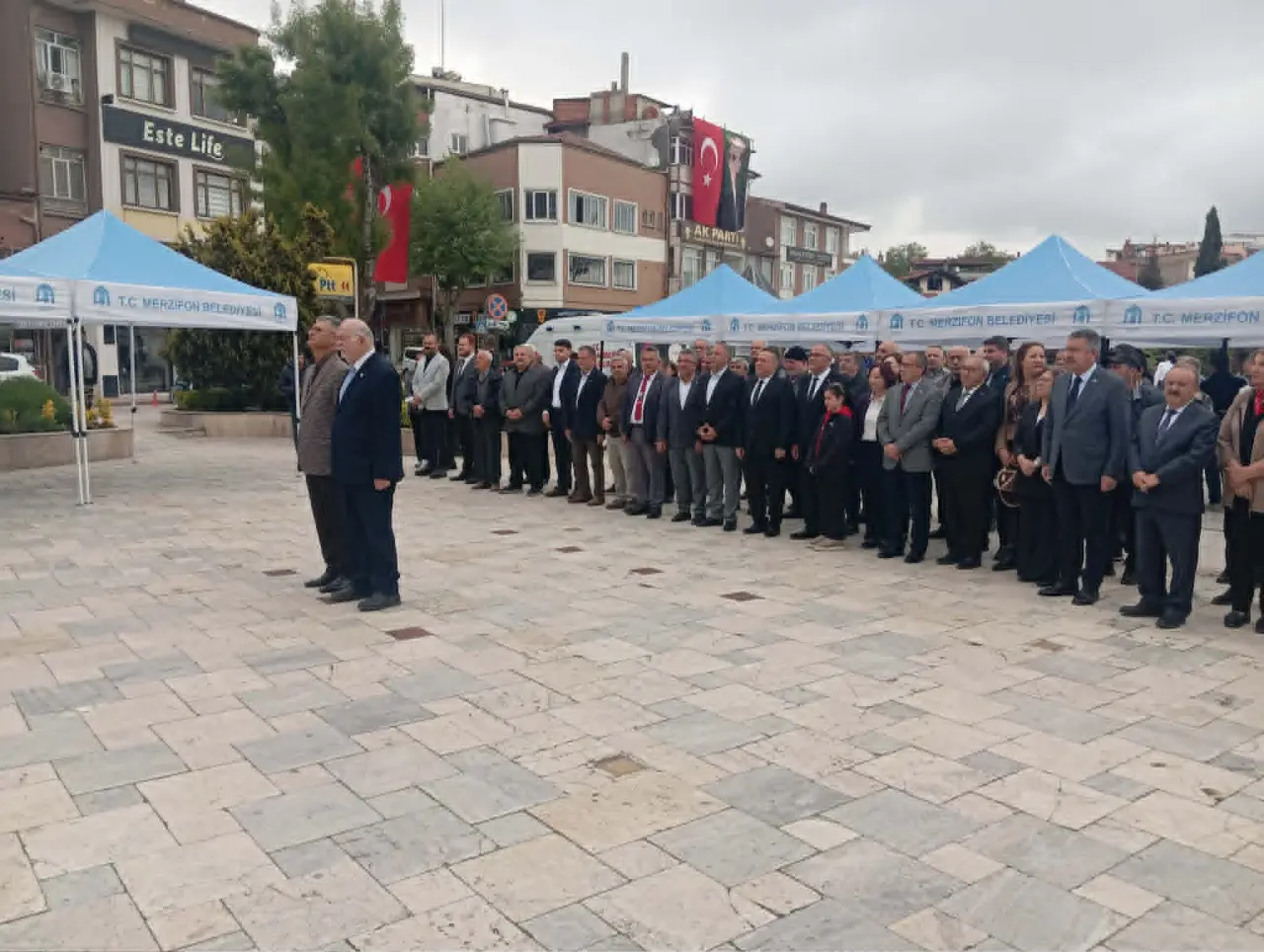 CHP, ADD ve Merzifon Vakfı’ndan Anıta Çelenk Sunumu 2
