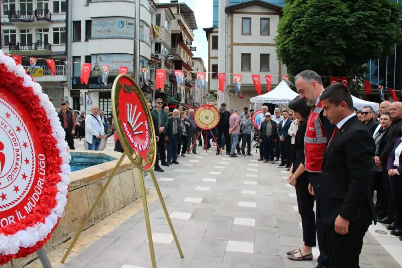 CHP Gençliği Sloganlar Eşliğinde Yürüdü 1