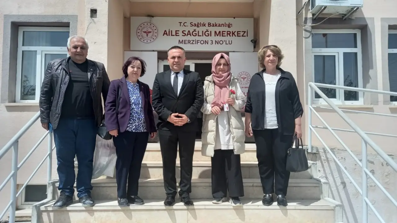 CHP Merzifon Teşkilatı’ndan Hemşirelere Ziyaret 7