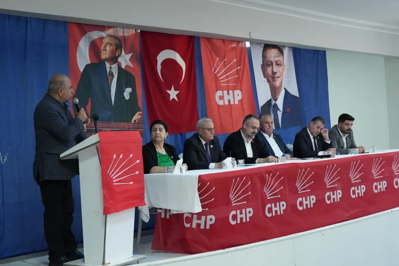 CHP Örgütü Taşova’da Buluştu 7