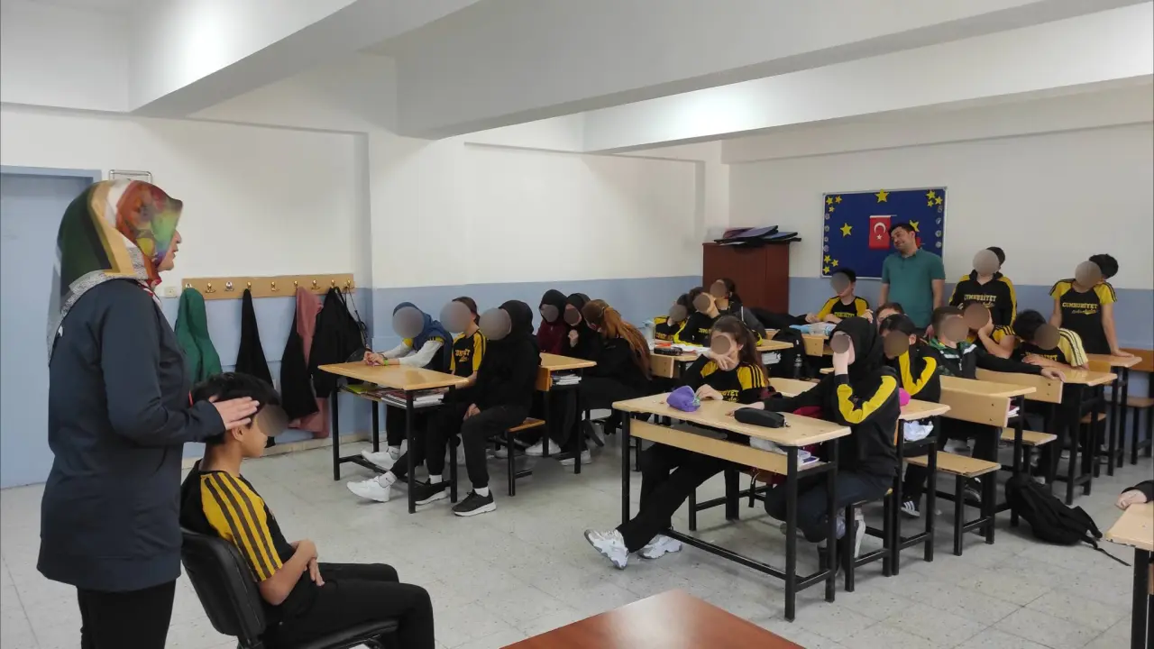 Cumhuriyet Ortaokulu Öğrencilerine Sağlıklı Yaşam Eğitimi 1
