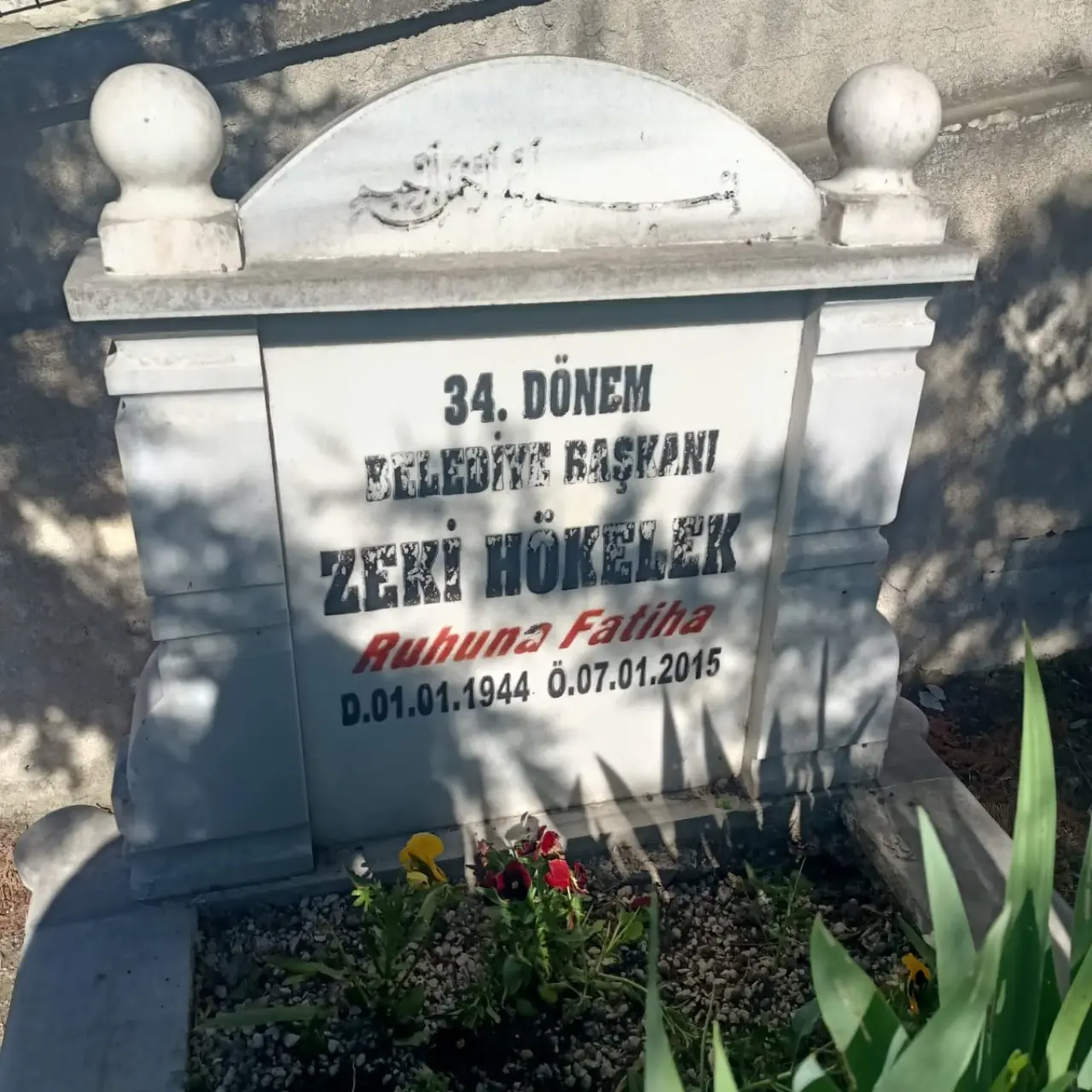 Eski Başkanların Kabirleri Unutulmadı 5