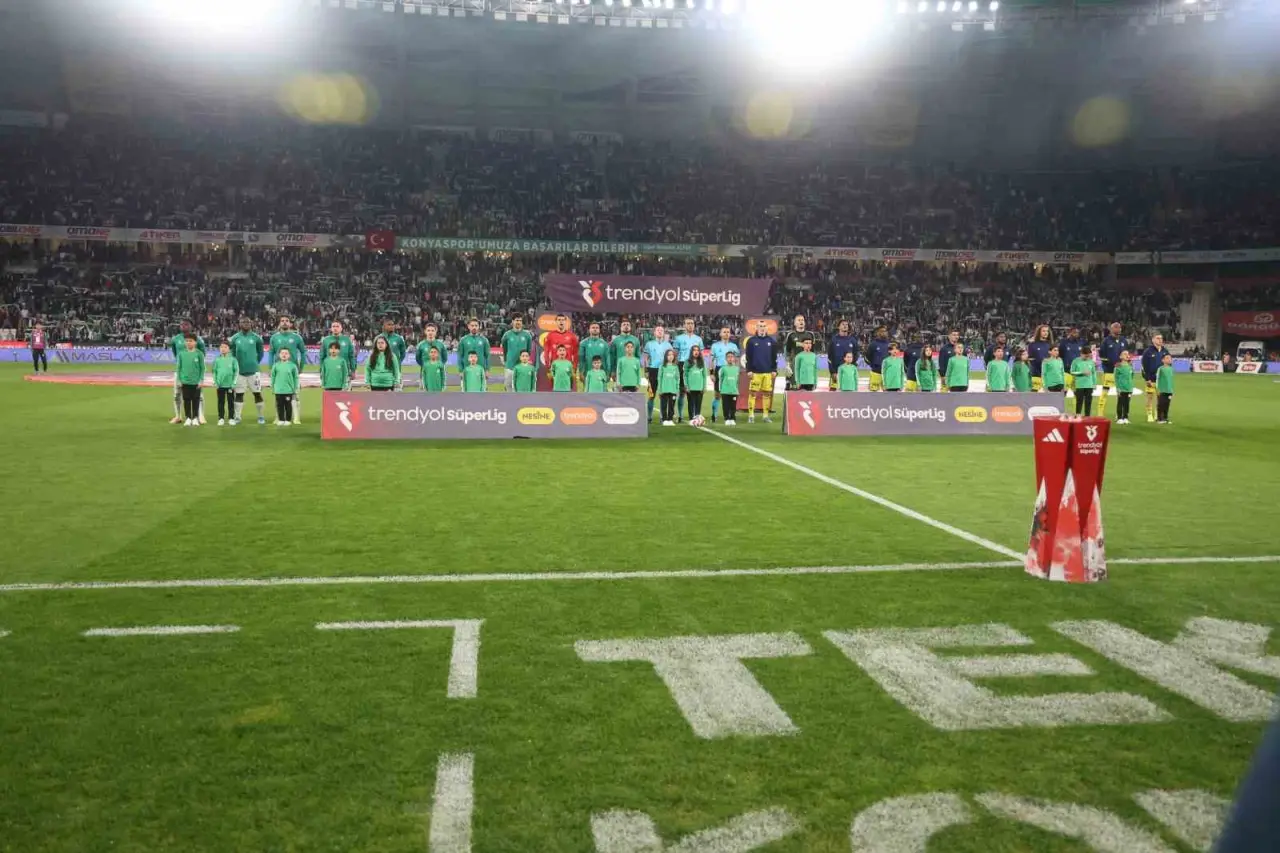 Fenerbahçe, Konya'da Farklı Kazandı 4