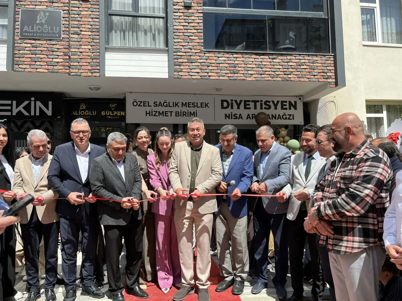 Genç Diyetisyen Kliniğini Hizmete Açtı 5
