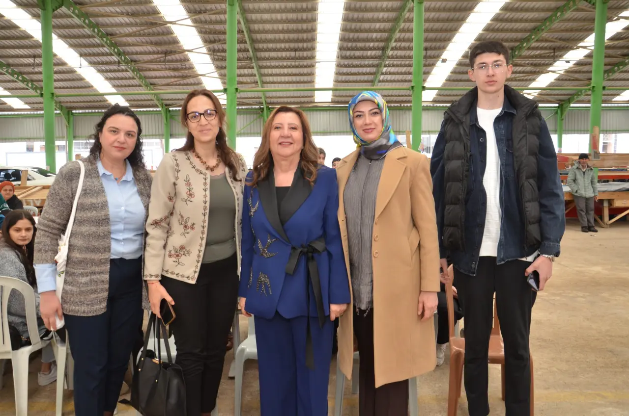 Gümüşhacıköy’de Anneler Günü Coşkusu 6