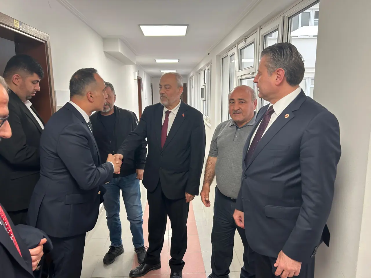 Karagöz Çorum’da Dernekleri Ziyaret Etti 7