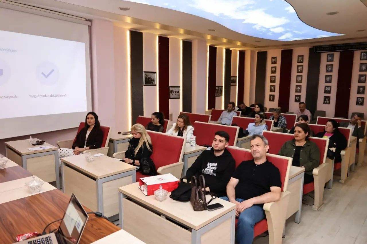 Merzifon Belediye Çalışanlarına Sağlık Eğitimi! 4