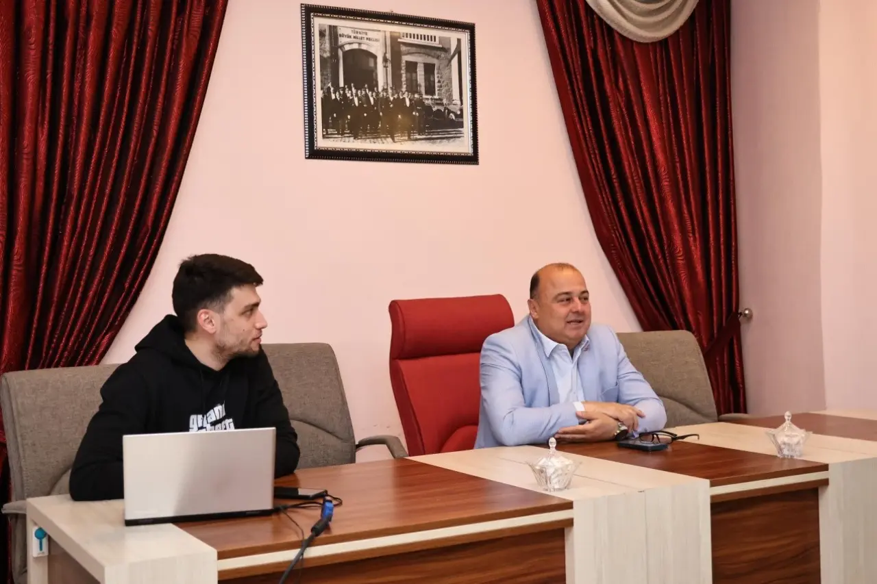 Merzifon Belediye Çalışanlarına Sağlık Eğitimi! 1
