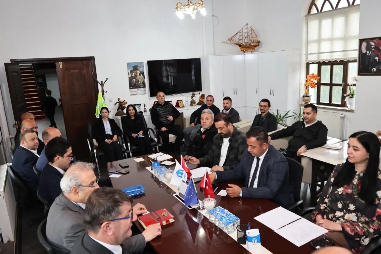 Merzifon Belediyesi Bayram Mesaisine Başladı 2