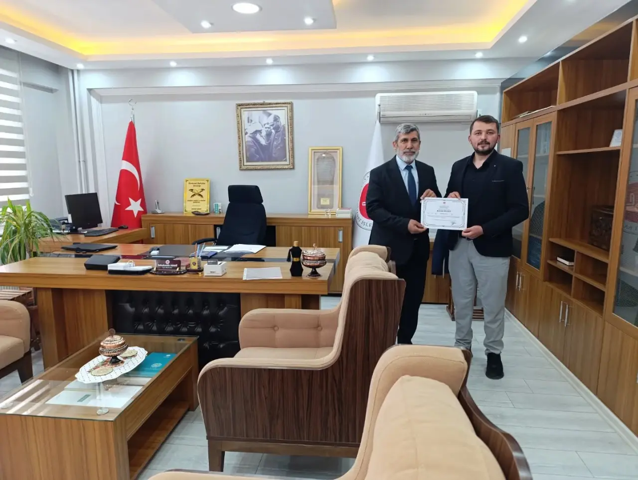 Merzifon Müftülüğü’nde Başarı Belgeleri Takdim Edildi 2