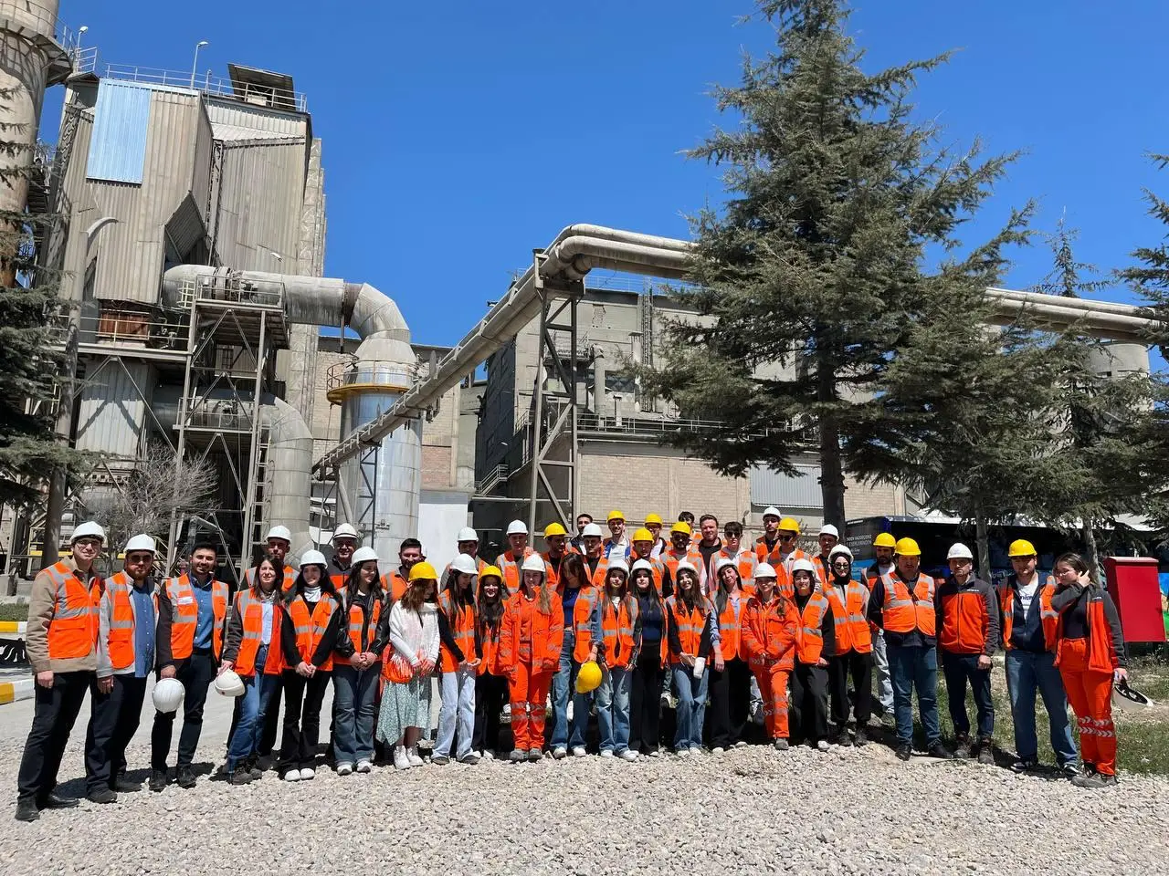 Merzifon MYO Öğrencileri Akçansa’da 1