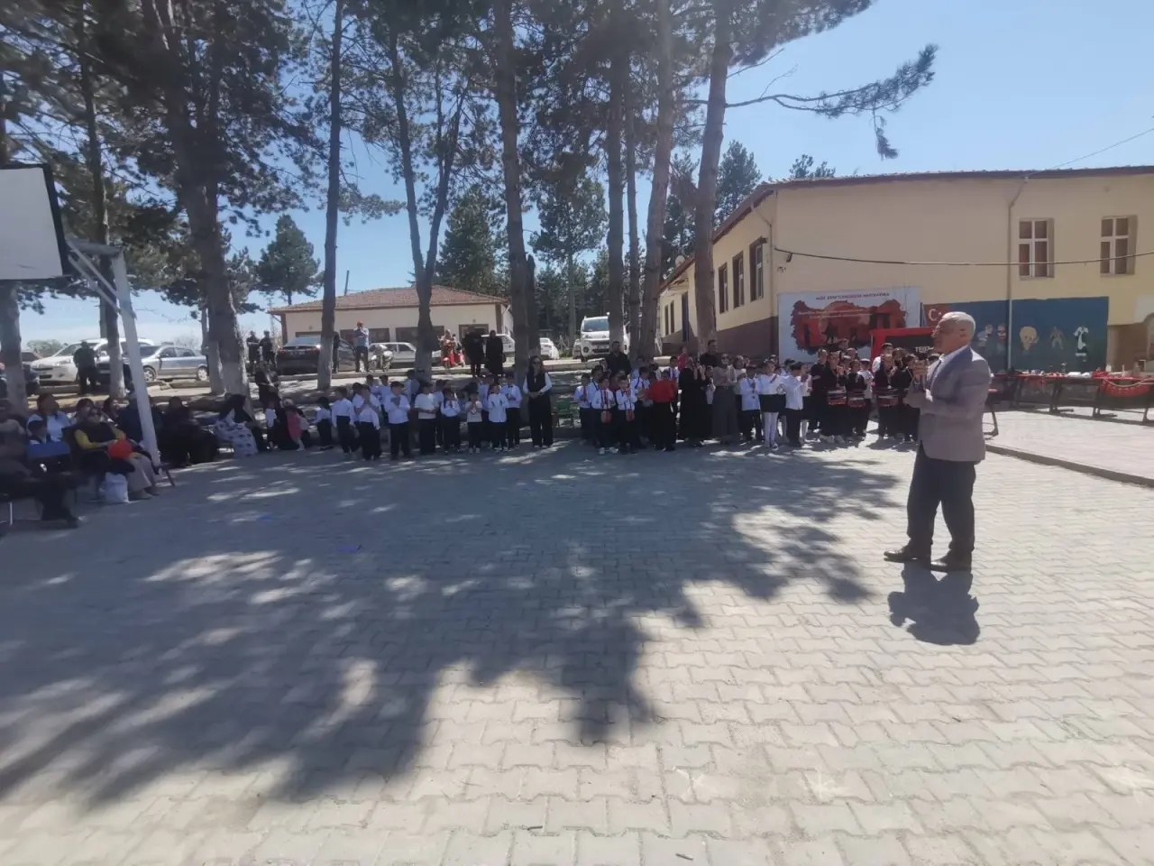 Merzifon’da 23 Nisan Coşkusu Gecikmeli Ama Gururla Kutlandı! 4