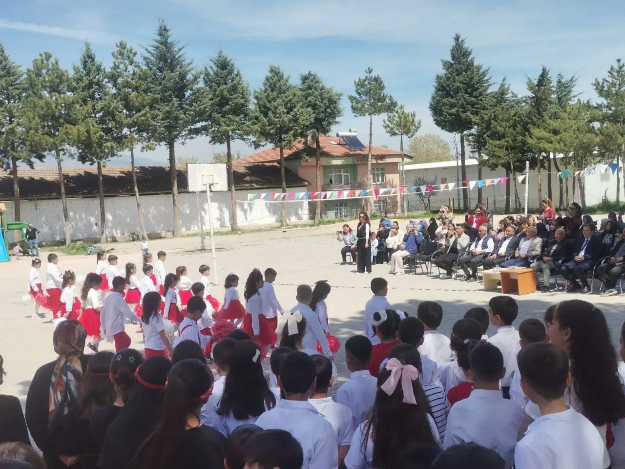 Merzifon’da 23 Nisan Coşkusu Gecikmeli Ama Gururla Kutlandı! 1