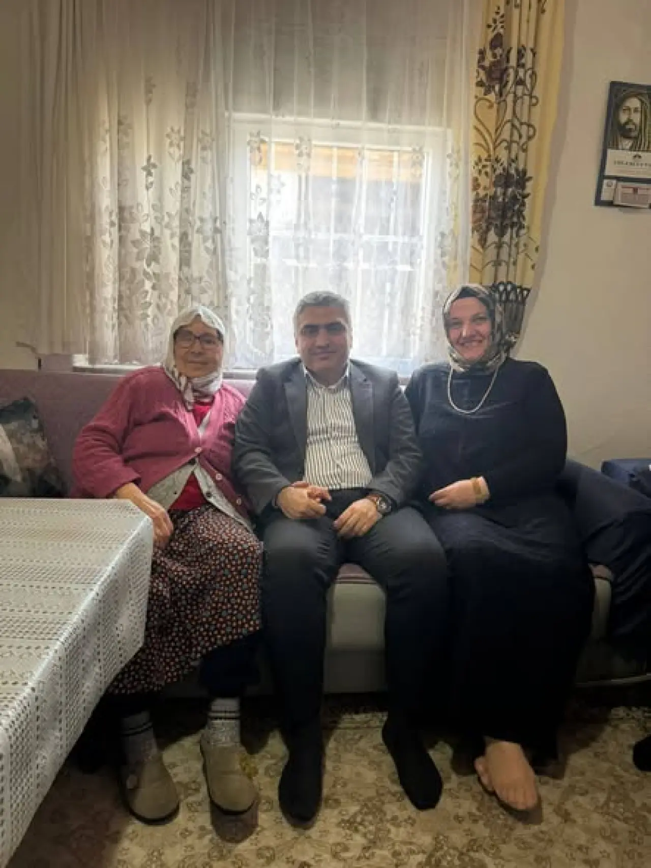 Merzifon'da Anneler Günü’nde Kapıları Çalan Ziyaret 1